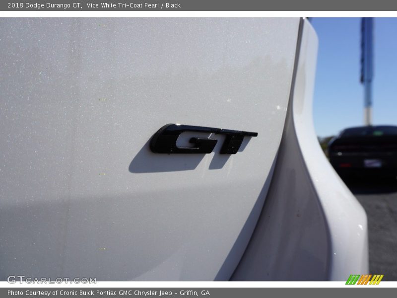 Vice White Tri-Coat Pearl / Black 2018 Dodge Durango GT