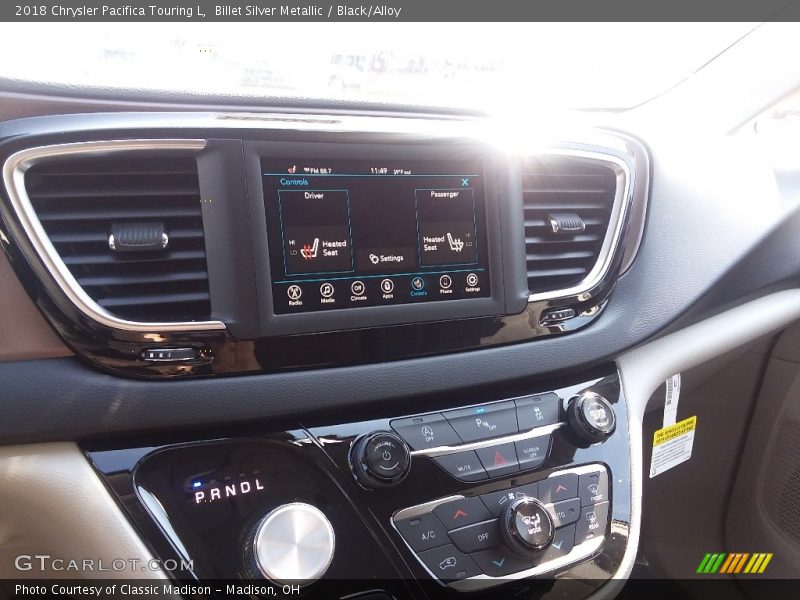 Billet Silver Metallic / Black/Alloy 2018 Chrysler Pacifica Touring L