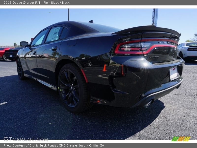 Pitch Black / Black 2018 Dodge Charger R/T