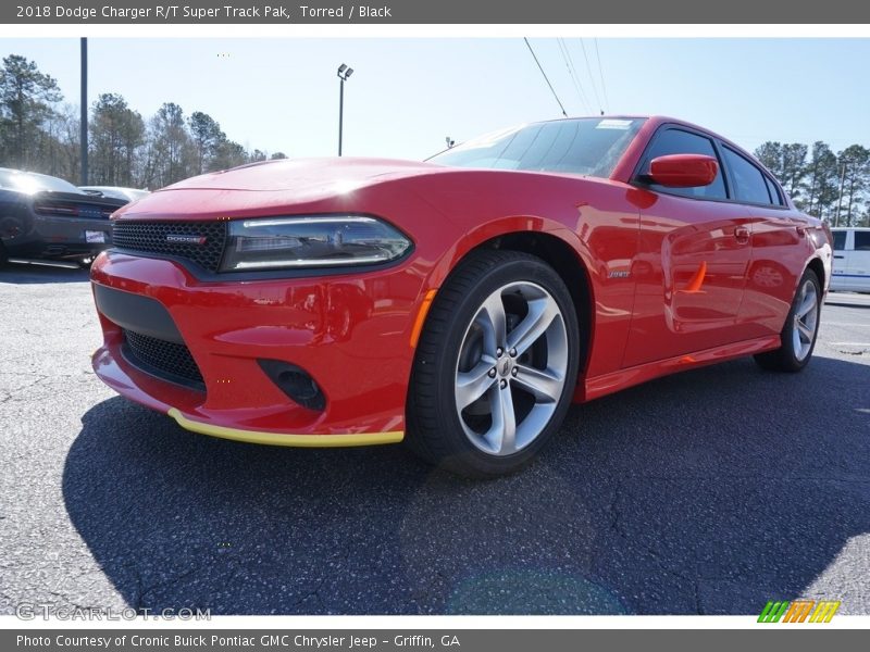 Torred / Black 2018 Dodge Charger R/T Super Track Pak
