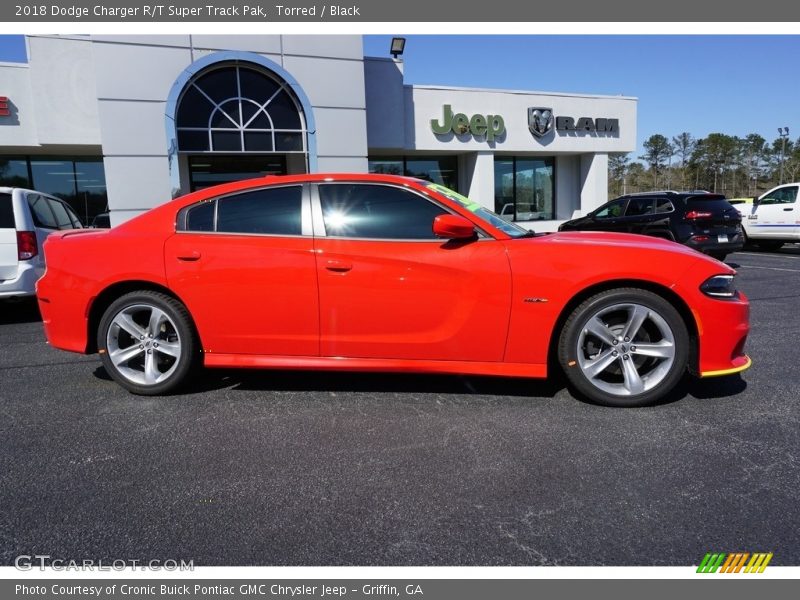 Torred / Black 2018 Dodge Charger R/T Super Track Pak