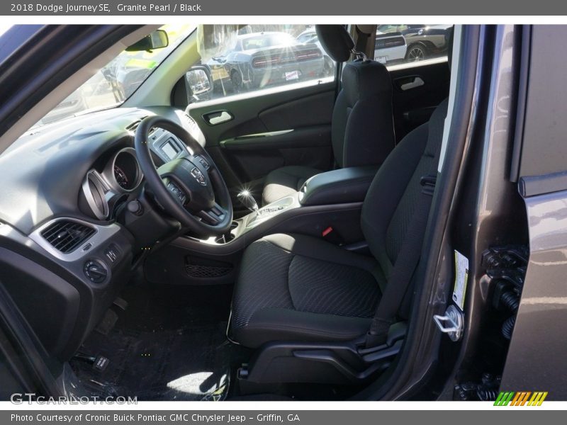 Granite Pearl / Black 2018 Dodge Journey SE