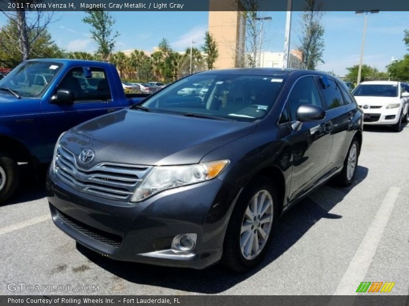 Magnetic Gray Metallic / Light Gray 2011 Toyota Venza I4