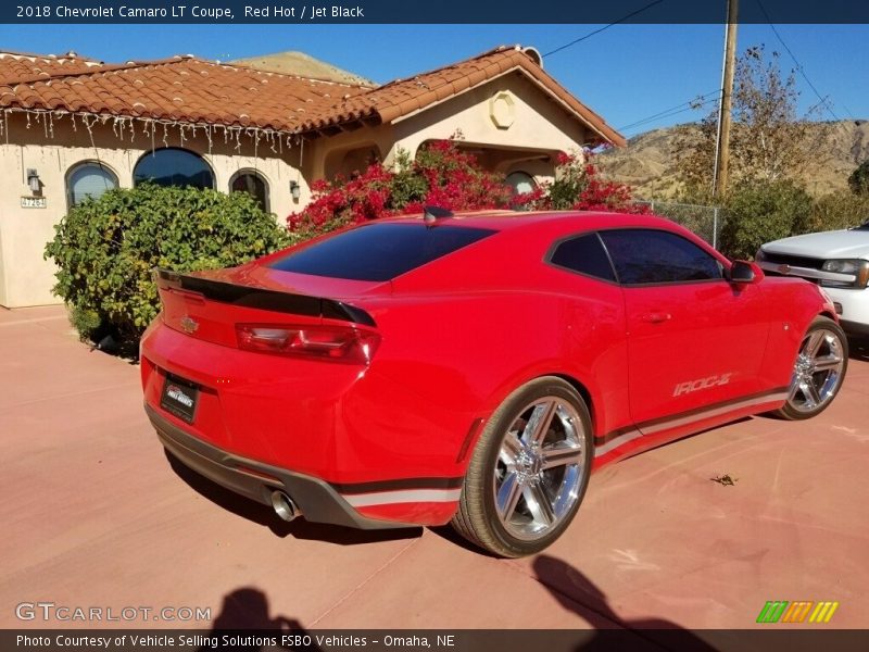Red Hot / Jet Black 2018 Chevrolet Camaro LT Coupe