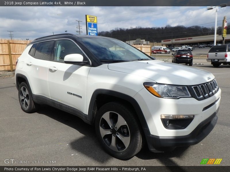 White / Black 2018 Jeep Compass Latitude 4x4