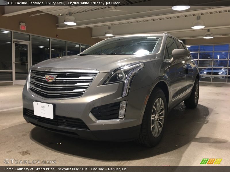 Crystal White Tricoat / Jet Black 2018 Cadillac Escalade Luxury 4WD