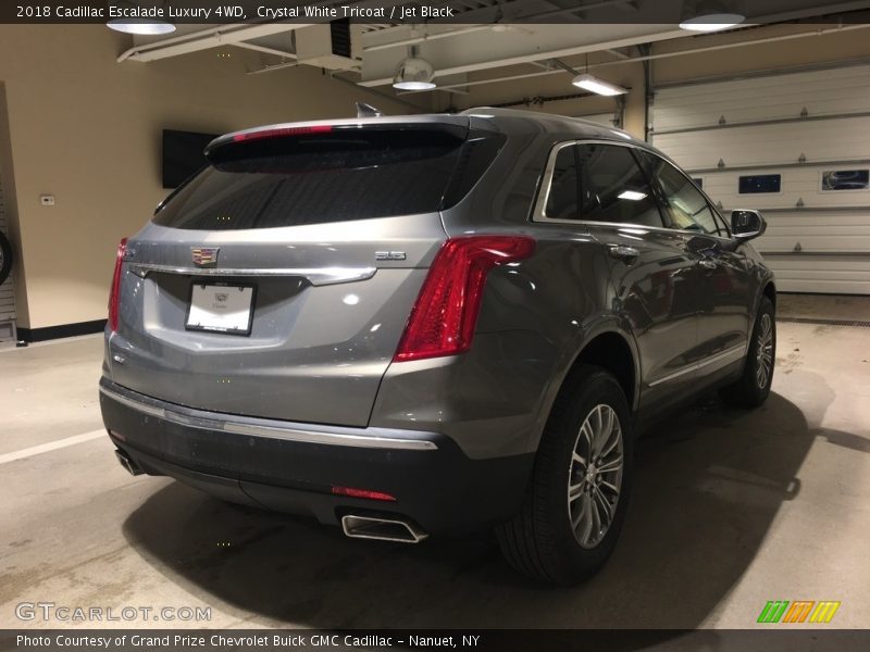 Crystal White Tricoat / Jet Black 2018 Cadillac Escalade Luxury 4WD