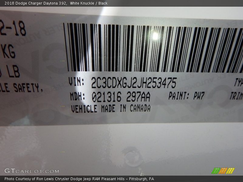 White Knuckle / Black 2018 Dodge Charger Daytona 392