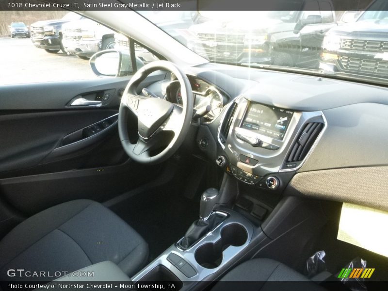 Satin Steel Gray Metallic / Jet Black 2018 Chevrolet Cruze LT