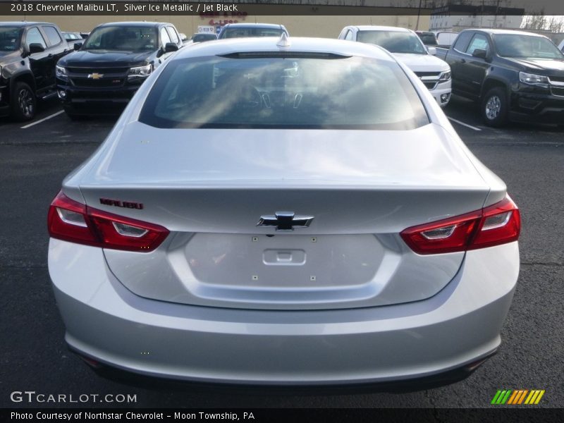 Silver Ice Metallic / Jet Black 2018 Chevrolet Malibu LT