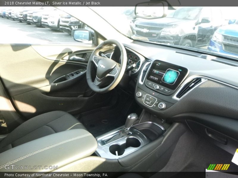 Silver Ice Metallic / Jet Black 2018 Chevrolet Malibu LT