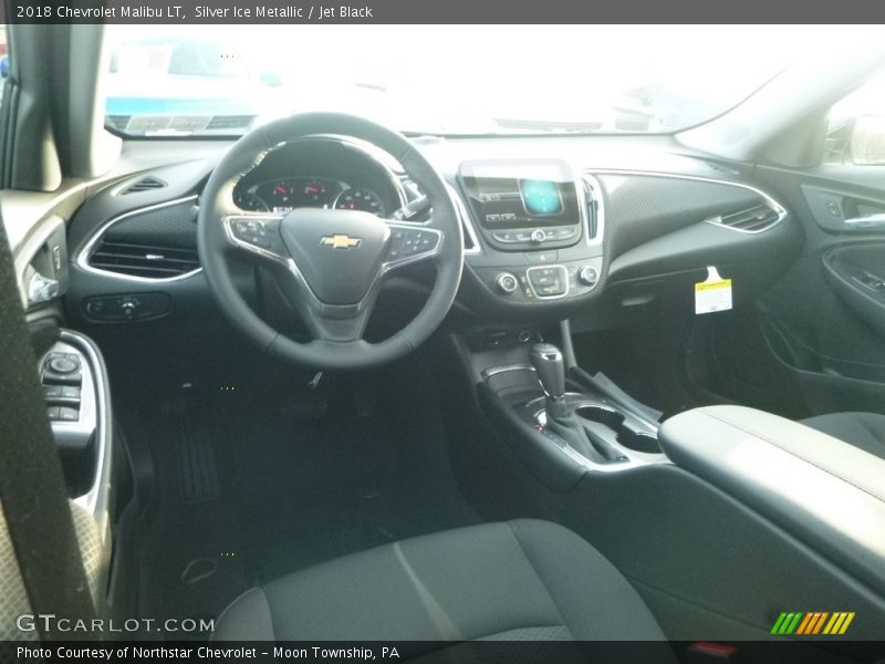 Silver Ice Metallic / Jet Black 2018 Chevrolet Malibu LT