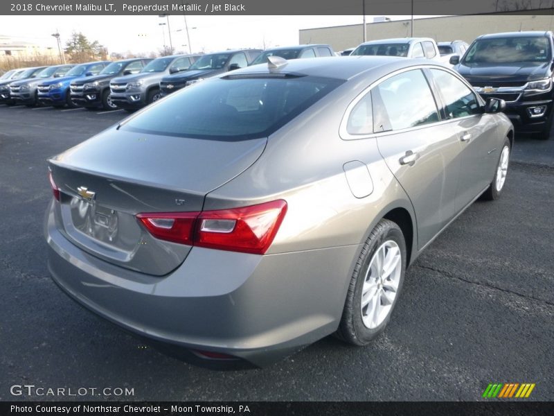 Pepperdust Metallic / Jet Black 2018 Chevrolet Malibu LT
