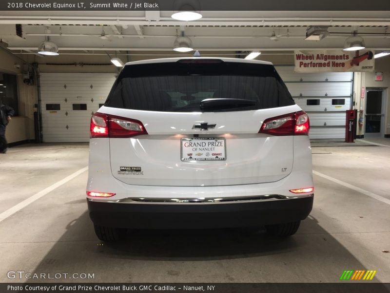 Summit White / Jet Black 2018 Chevrolet Equinox LT
