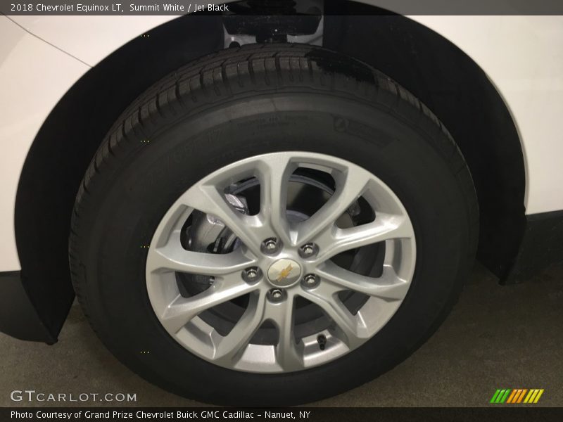 Summit White / Jet Black 2018 Chevrolet Equinox LT