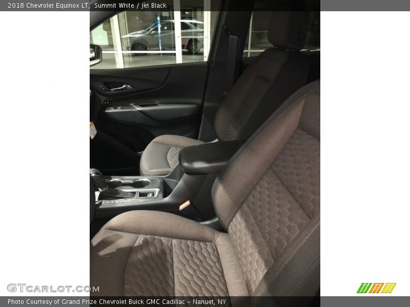 Summit White / Jet Black 2018 Chevrolet Equinox LT
