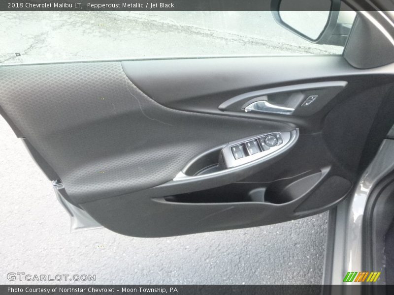 Pepperdust Metallic / Jet Black 2018 Chevrolet Malibu LT