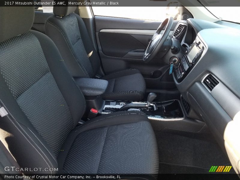 Mercury Gray Metallic / Black 2017 Mitsubishi Outlander ES AWC