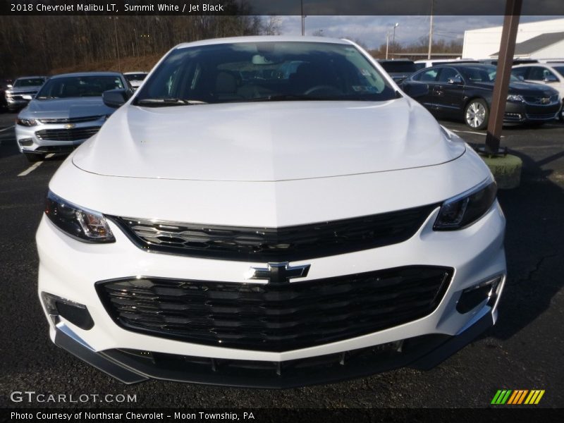 Summit White / Jet Black 2018 Chevrolet Malibu LT