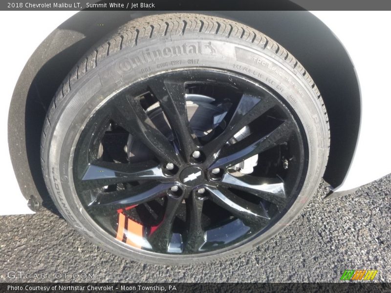 Summit White / Jet Black 2018 Chevrolet Malibu LT