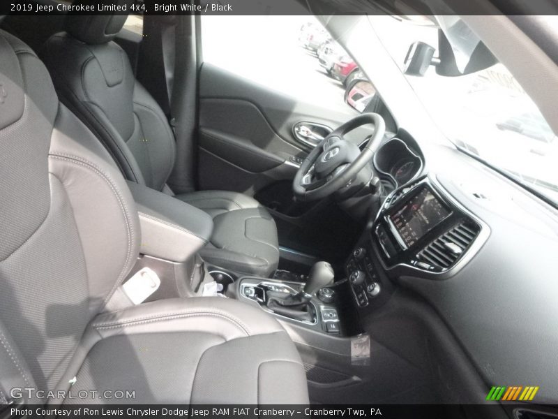 Bright White / Black 2019 Jeep Cherokee Limited 4x4