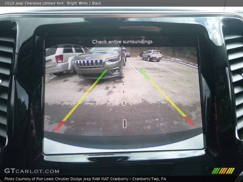 Bright White / Black 2019 Jeep Cherokee Limited 4x4
