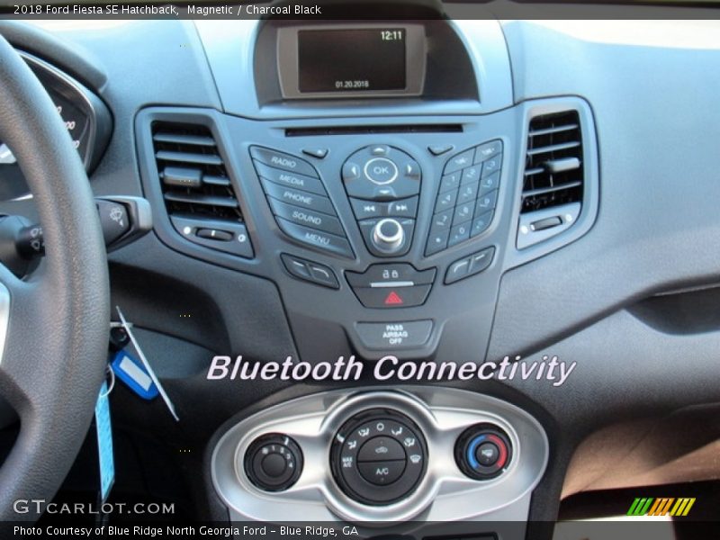 Magnetic / Charcoal Black 2018 Ford Fiesta SE Hatchback