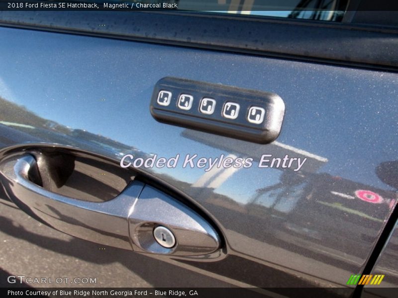 Magnetic / Charcoal Black 2018 Ford Fiesta SE Hatchback
