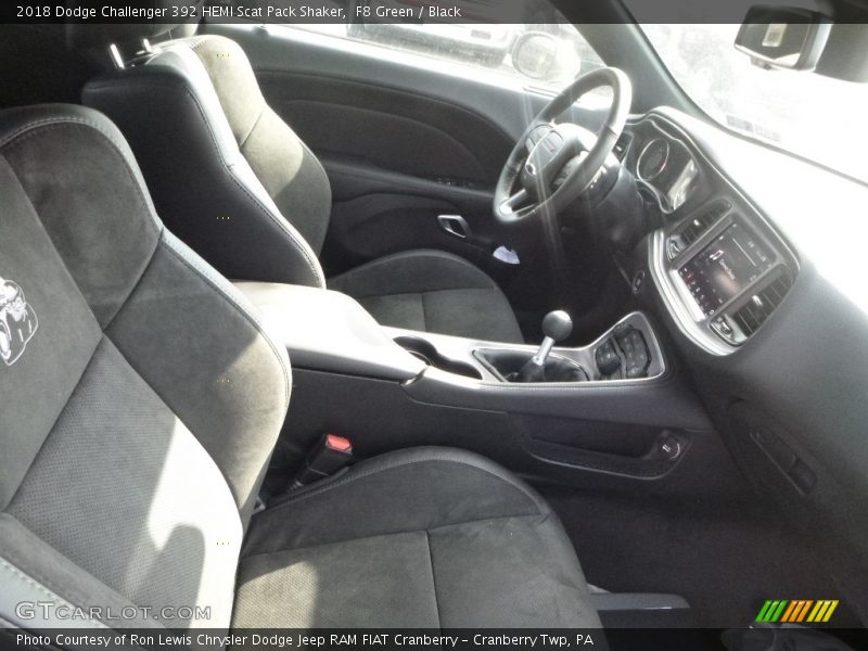 F8 Green / Black 2018 Dodge Challenger 392 HEMI Scat Pack Shaker