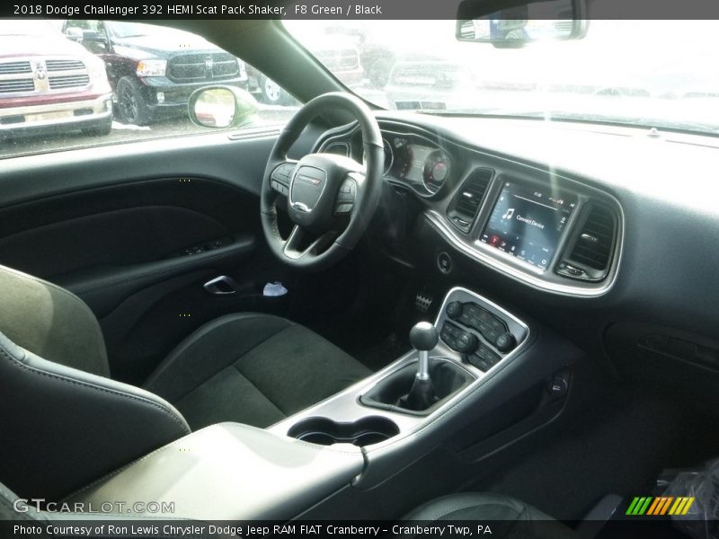 F8 Green / Black 2018 Dodge Challenger 392 HEMI Scat Pack Shaker