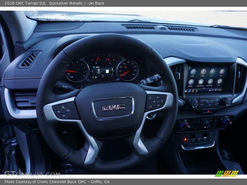 Quicksilver Metallic / ­Jet Black 2018 GMC Terrain SLE