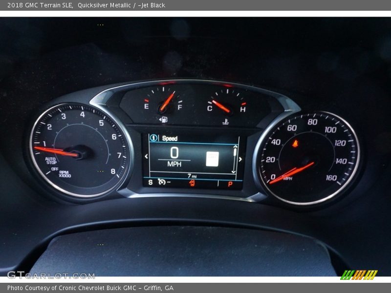 Quicksilver Metallic / ­Jet Black 2018 GMC Terrain SLE