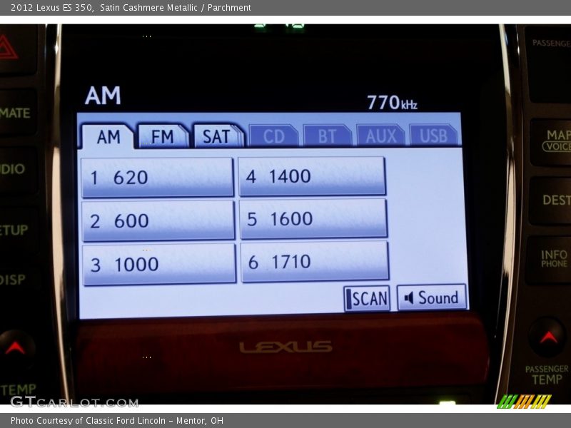 Satin Cashmere Metallic / Parchment 2012 Lexus ES 350