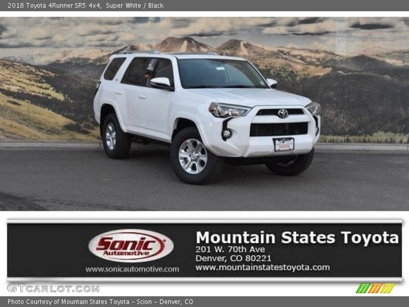 Super White / Black 2018 Toyota 4Runner SR5 4x4