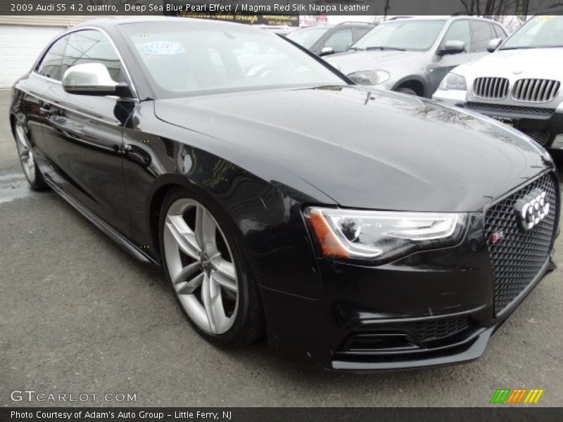 Deep Sea Blue Pearl Effect / Magma Red Silk Nappa Leather 2009 Audi S5 4.2 quattro