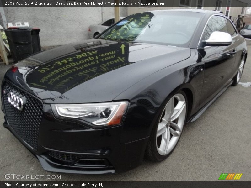 Deep Sea Blue Pearl Effect / Magma Red Silk Nappa Leather 2009 Audi S5 4.2 quattro