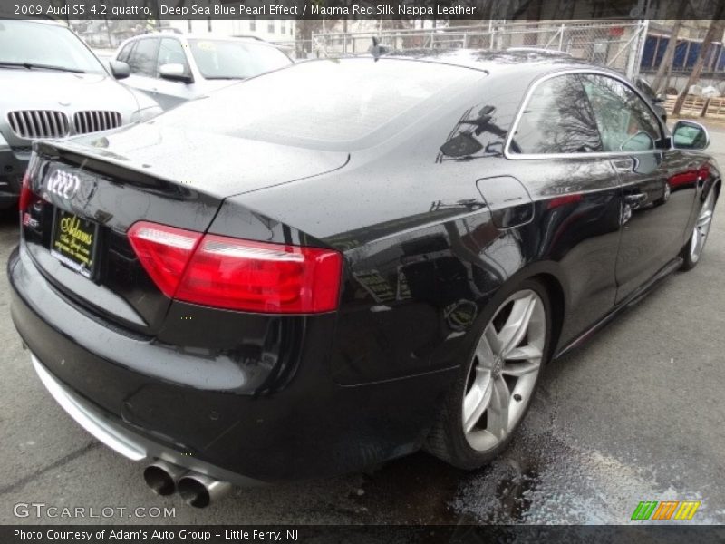 Deep Sea Blue Pearl Effect / Magma Red Silk Nappa Leather 2009 Audi S5 4.2 quattro