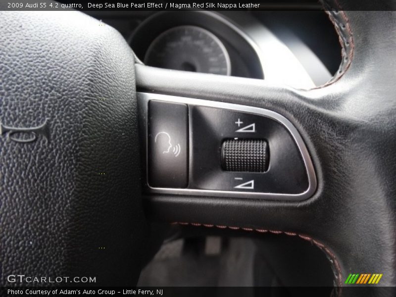 Deep Sea Blue Pearl Effect / Magma Red Silk Nappa Leather 2009 Audi S5 4.2 quattro