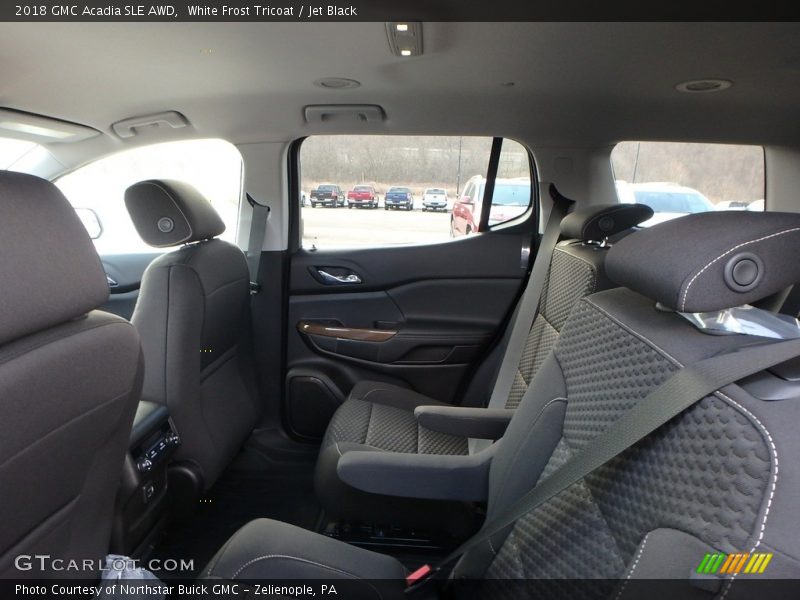 White Frost Tricoat / Jet Black 2018 GMC Acadia SLE AWD