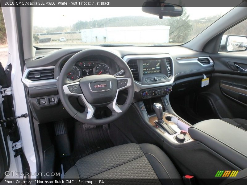 White Frost Tricoat / Jet Black 2018 GMC Acadia SLE AWD
