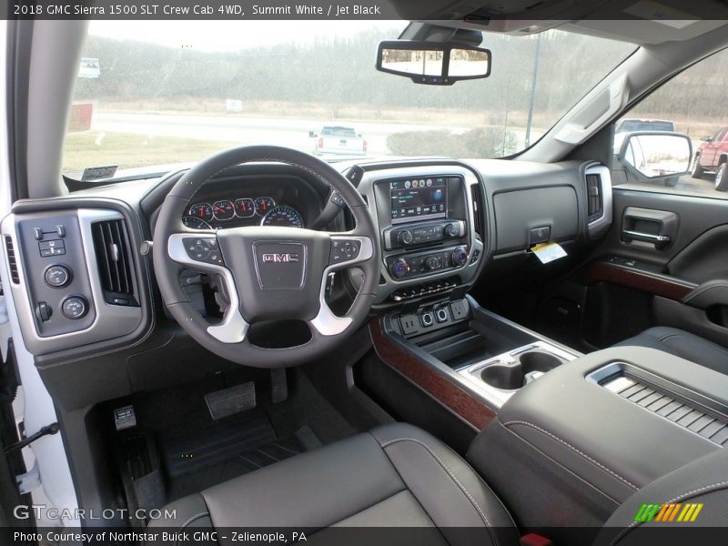 Summit White / Jet Black 2018 GMC Sierra 1500 SLT Crew Cab 4WD