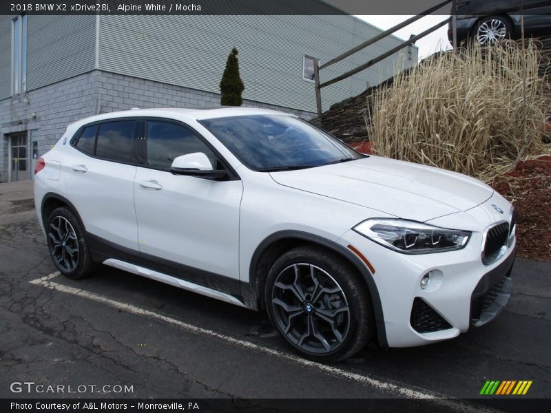 Alpine White / Mocha 2018 BMW X2 xDrive28i