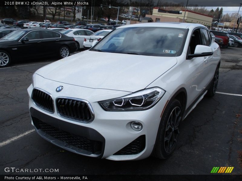 Alpine White / Mocha 2018 BMW X2 xDrive28i