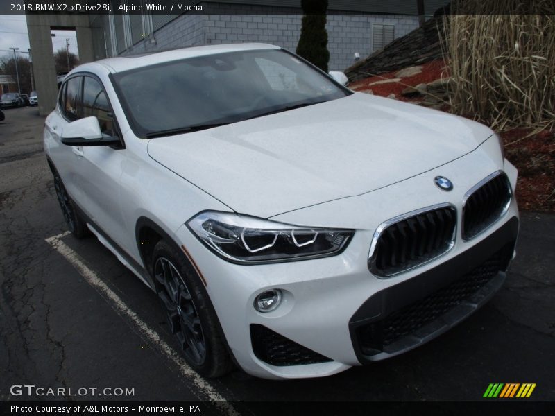 Alpine White / Mocha 2018 BMW X2 xDrive28i