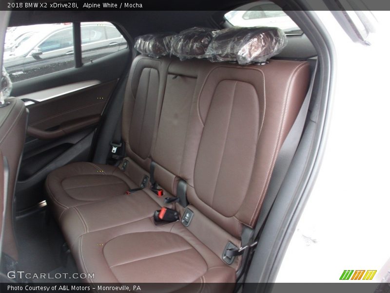 Alpine White / Mocha 2018 BMW X2 xDrive28i