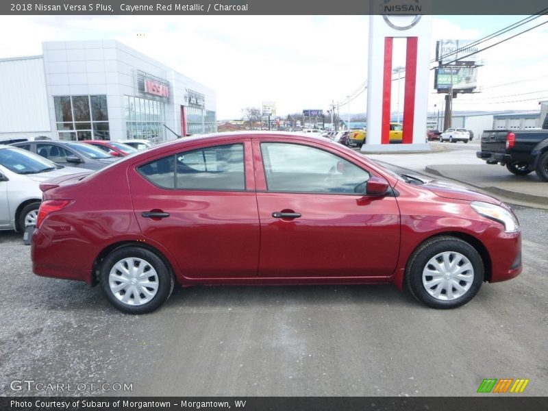 Cayenne Red Metallic / Charcoal 2018 Nissan Versa S Plus