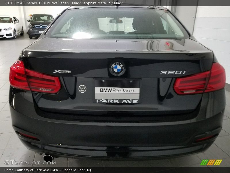 Black Sapphire Metallic / Black 2018 BMW 3 Series 320i xDrive Sedan