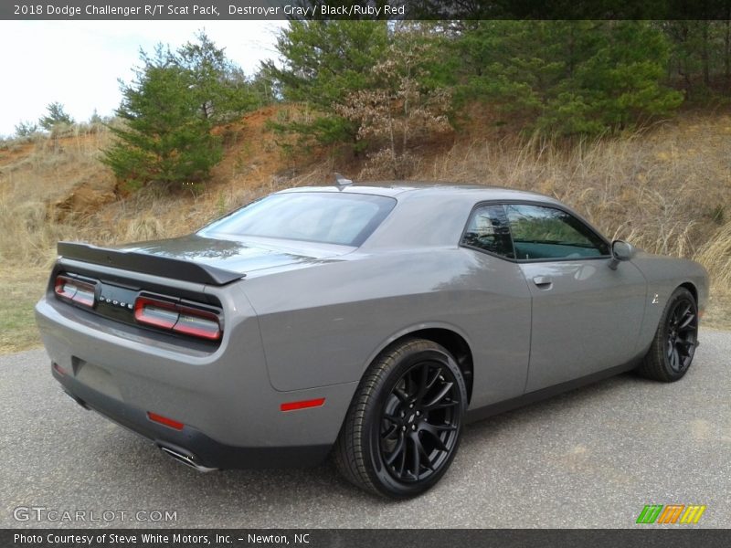 Destroyer Gray / Black/Ruby Red 2018 Dodge Challenger R/T Scat Pack