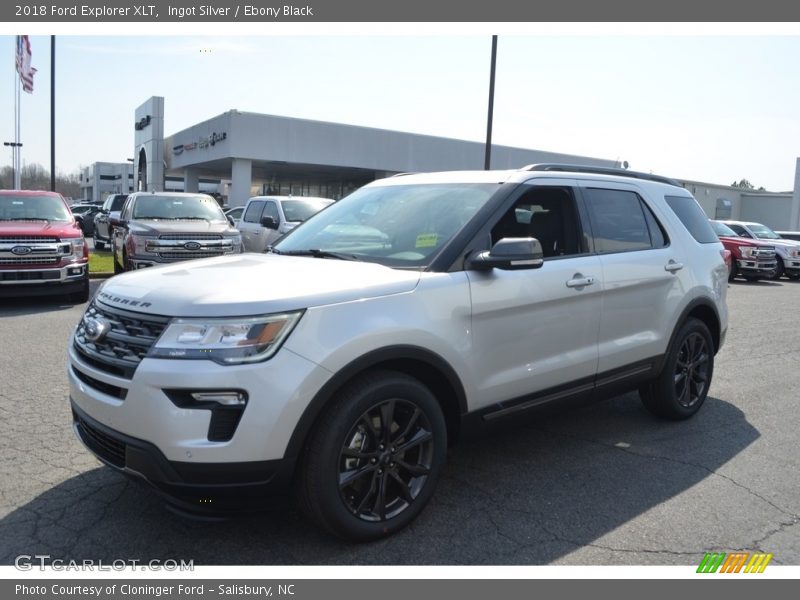 Ingot Silver / Ebony Black 2018 Ford Explorer XLT