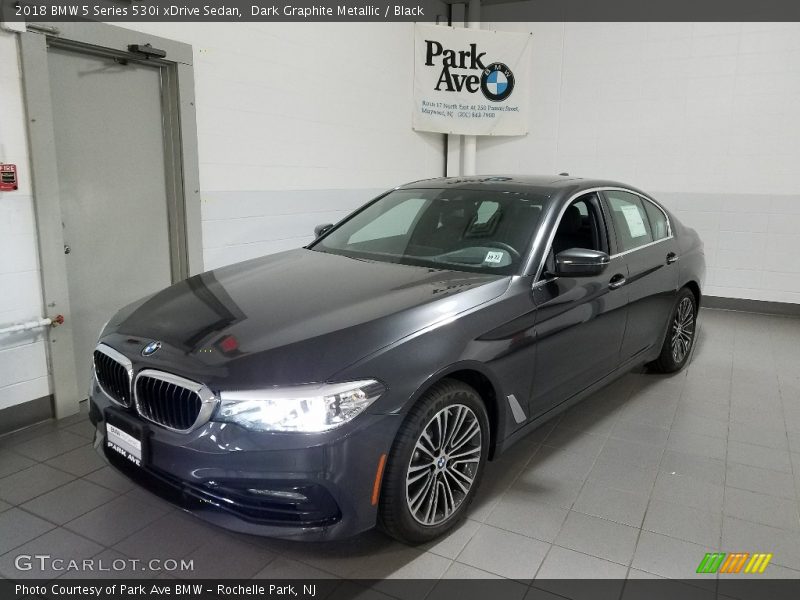 Dark Graphite Metallic / Black 2018 BMW 5 Series 530i xDrive Sedan